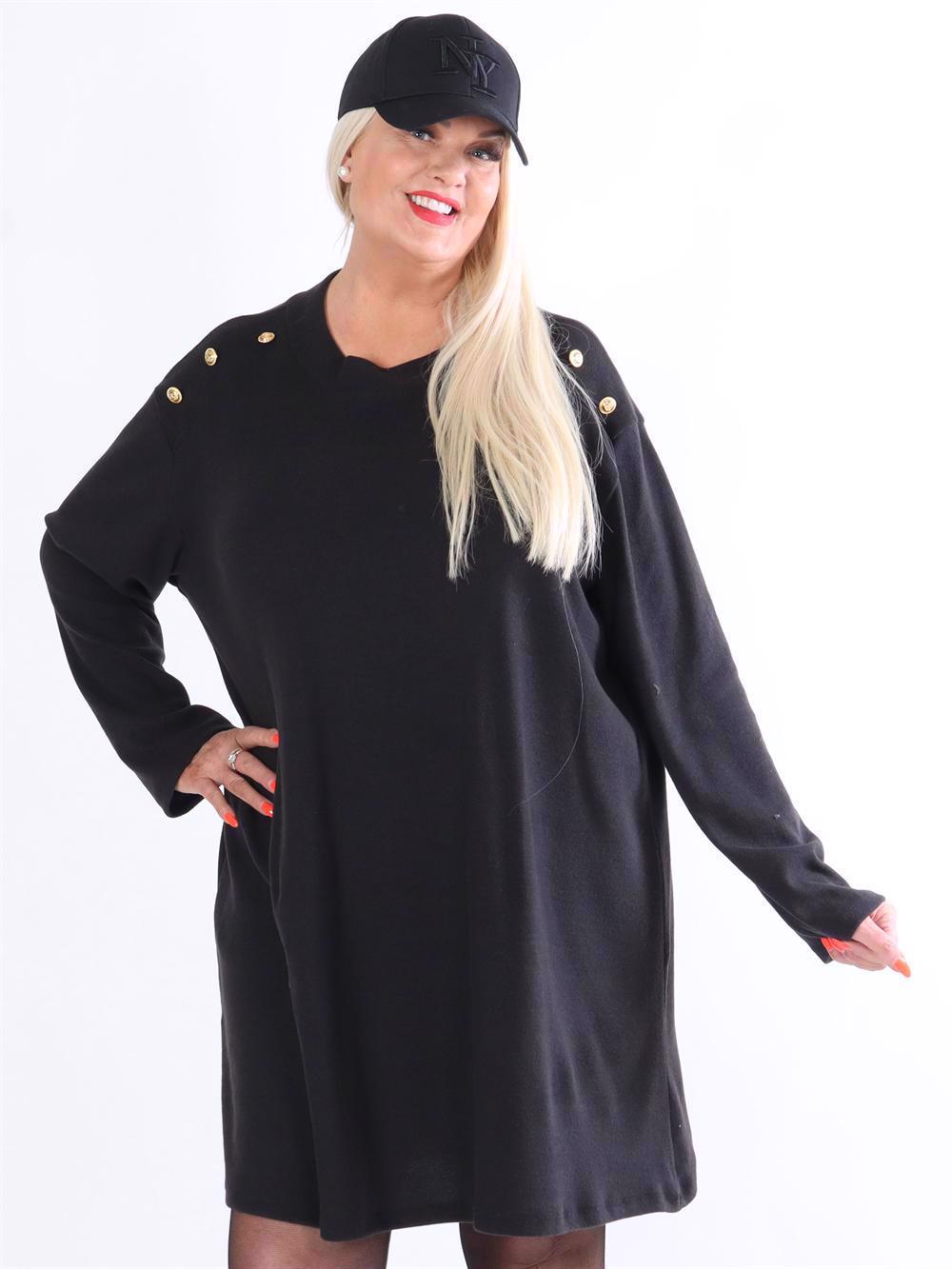 Sahra - Klänning i mjukt tyg med guldknappar